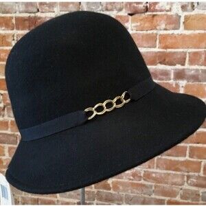 August Hat Co Wool Packable Gold Chain Hat One Size Adjustable